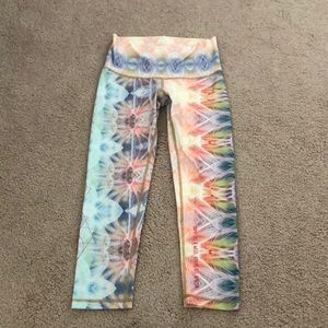 Niyama Capri yoga pants. SMALL
